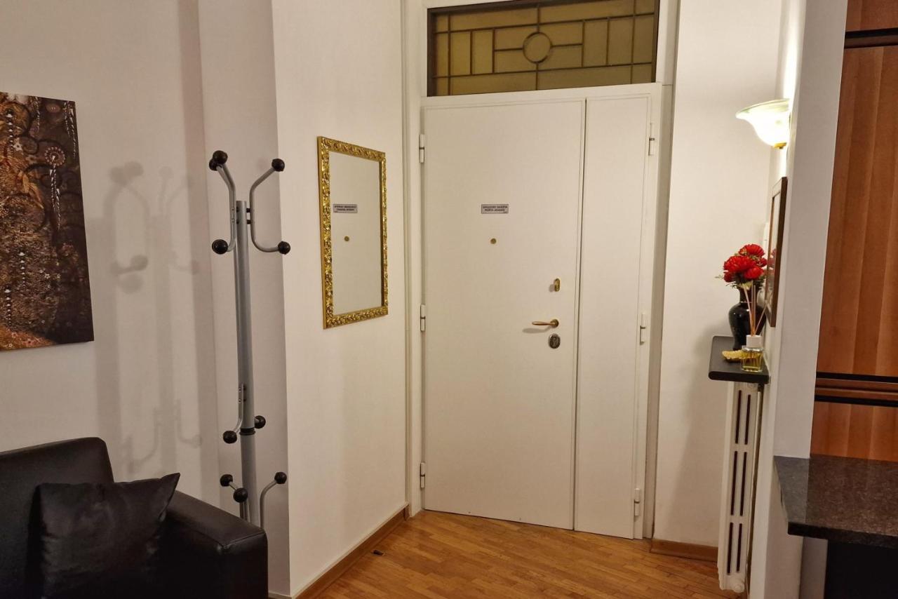 Arezzo Charming Apartment Bagian luar foto