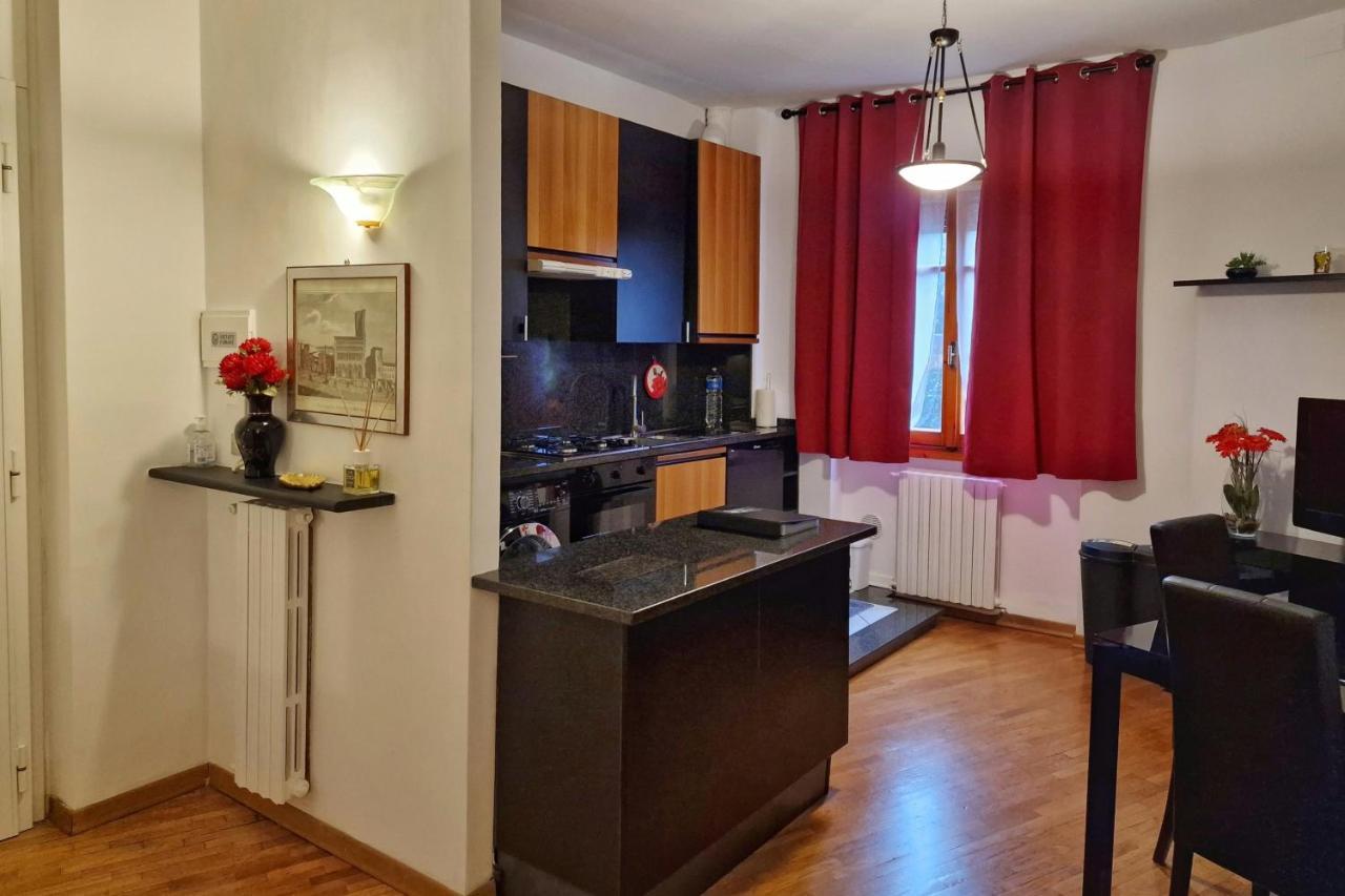Arezzo Charming Apartment Bagian luar foto